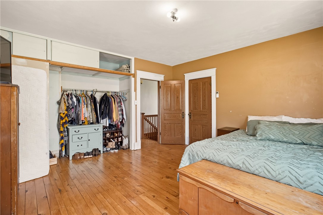 Stonycreek Twp, Pennsylvania 15541, United States, 5 Bedrooms Bedrooms, ,2 BathroomsBathrooms,Residential,Pending,212727