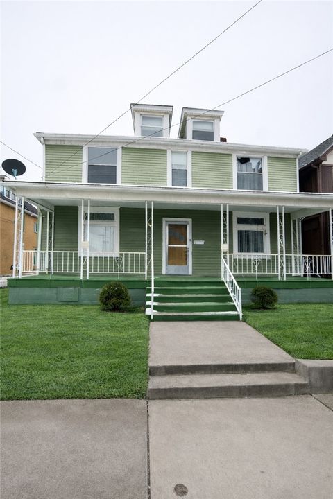 Photo of 6 Pine St, Natrona Heights, PA 15065 (MLS # 1742571)