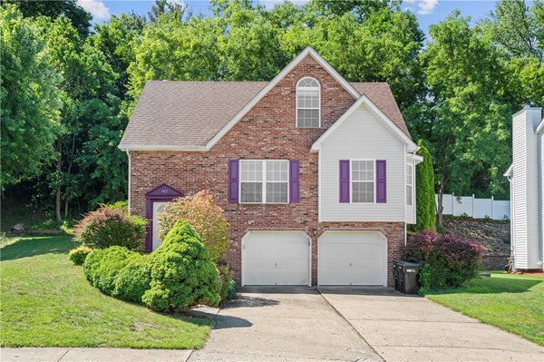 142 JAROD DR, CORAOPOLIS, PA 15108 - Image b5eead9f41fdc87fdd230740ab0fa187/1679294369