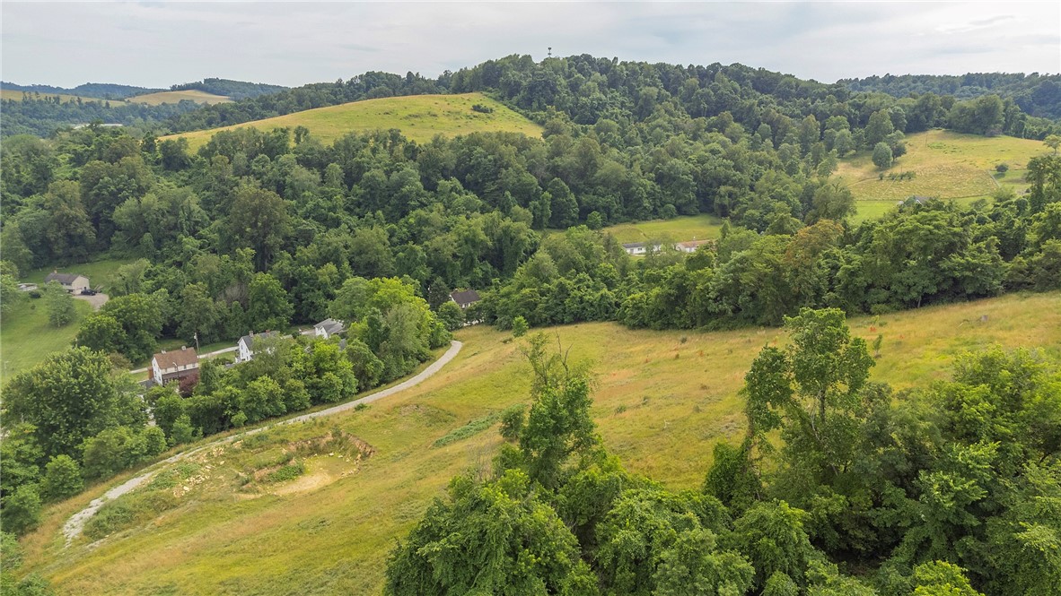 Tony Row - 10 Frazier Drive, Perryopolis, Pennsylvania image 12