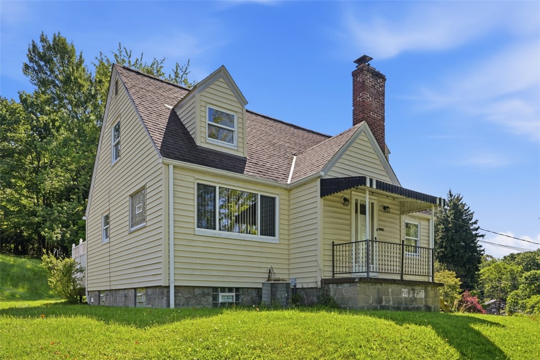 9261 Old Perry Hwy