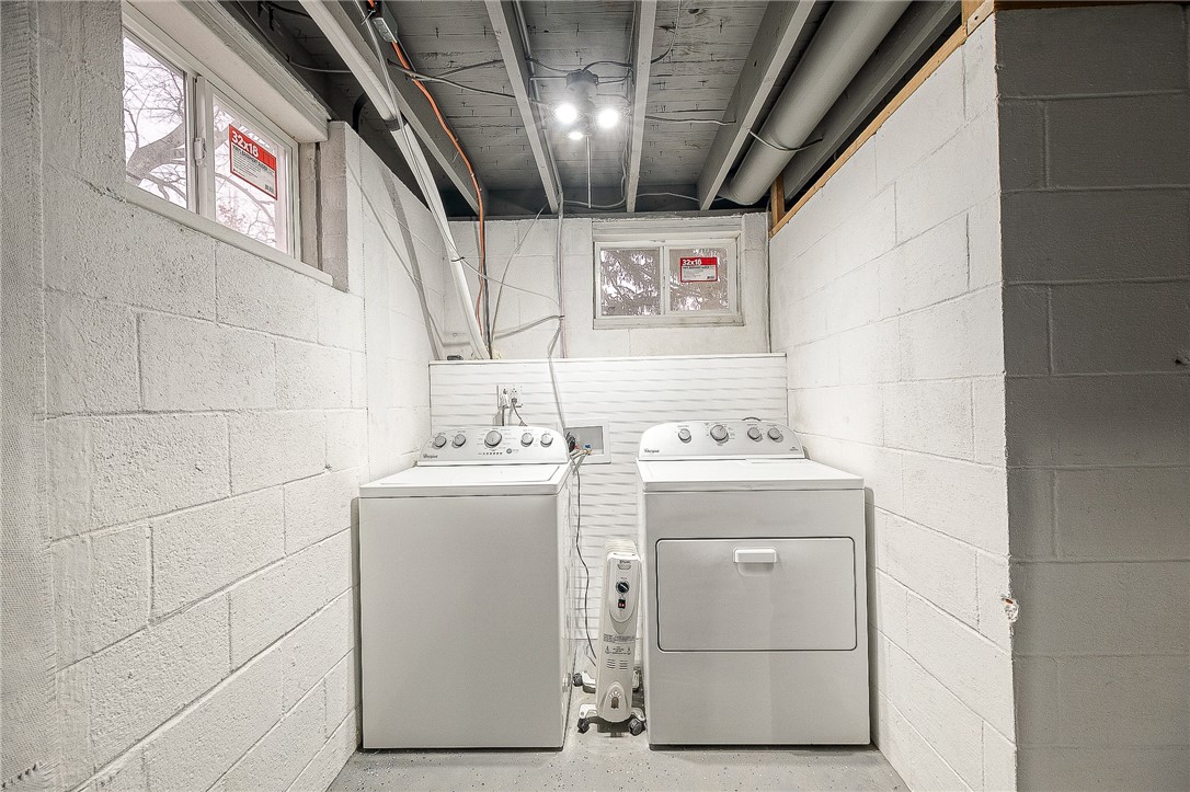 Cranberry Twp, Pennsylvania 16066, United States, 3 Bedrooms Bedrooms, ,3 BathroomsBathrooms,Residential,Contingent,31164