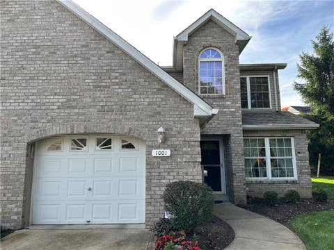 Photo for 1001 W Waterford Ct