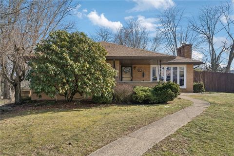 Photo of 126 Mount Odin Dr, Greensburg, PA 15601 (MLS # 1741589)