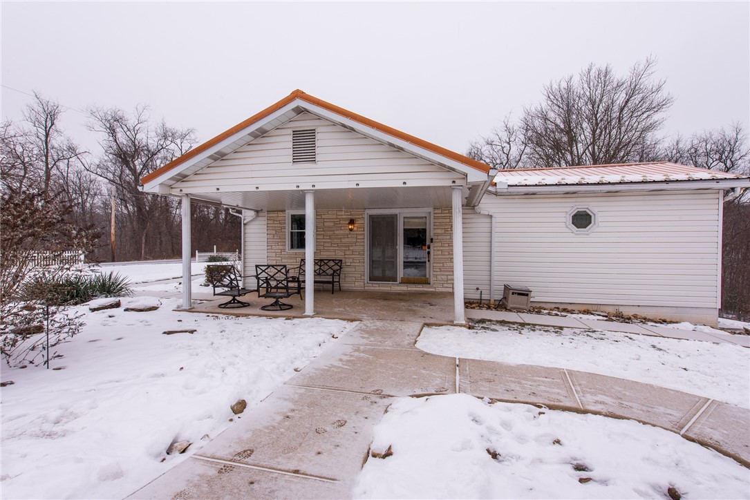 Allegheny Twp - Wml, Pennsylvania 15068, United States, 4 Bedrooms Bedrooms, ,3 BathroomsBathrooms,Residential,Pending,16069