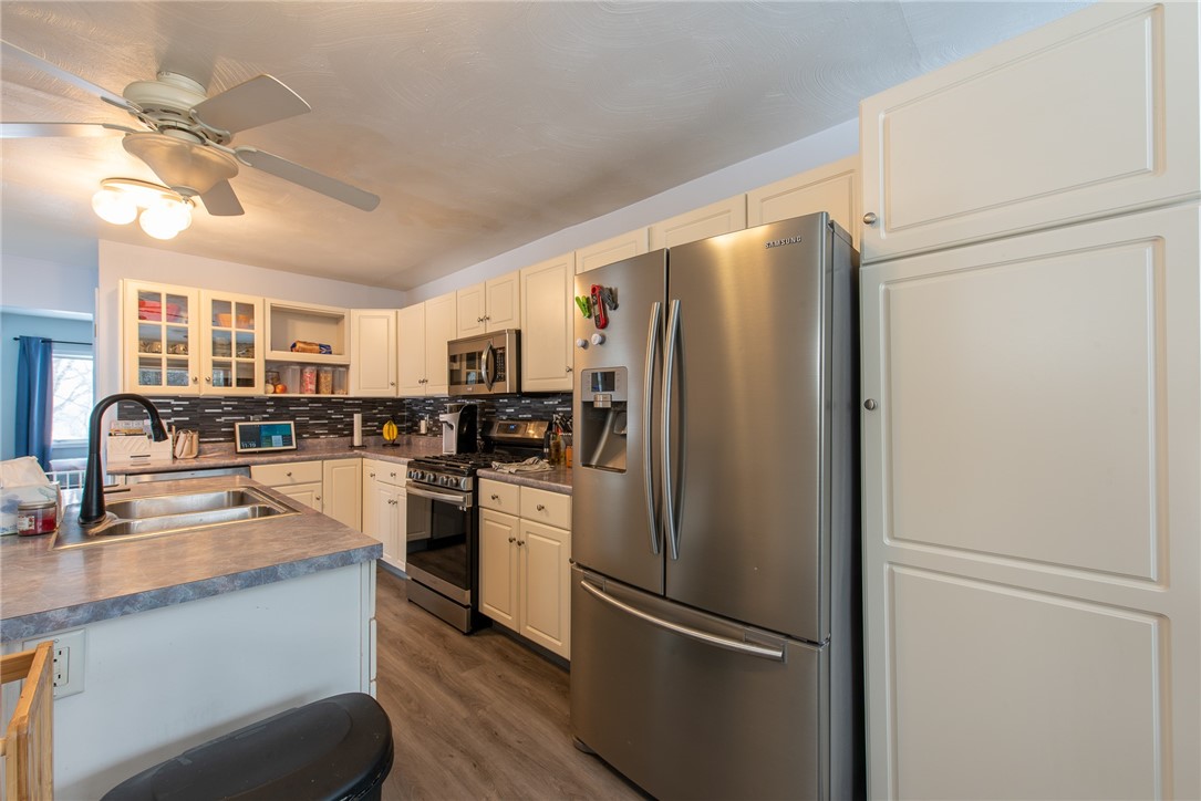 Allegheny Twp - Wml, Pennsylvania 15068, United States, 4 Bedrooms Bedrooms, ,3 BathroomsBathrooms,Residential,Pending,16069