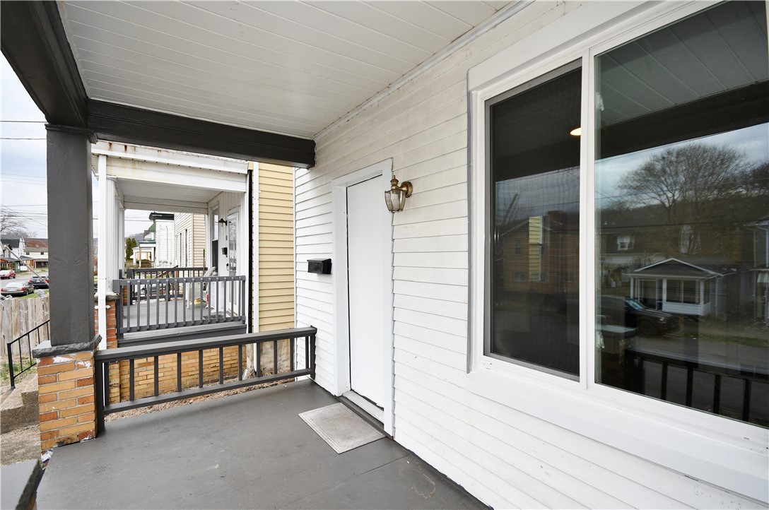 1320 4th Ave Ave, Beaver Falls, Pennsylvania image 3