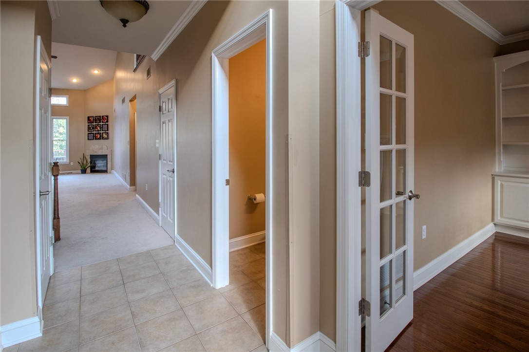 Allegheny West, Pennsylvania 15108, United States, 4 Bedrooms Bedrooms, ,5 BathroomsBathrooms,Residential,Contingent,212356