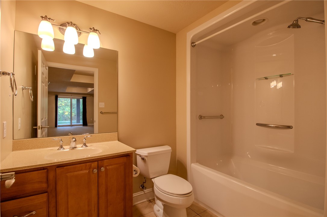 Allegheny West, Pennsylvania 15108, United States, 4 Bedrooms Bedrooms, ,5 BathroomsBathrooms,Residential,Contingent,212356