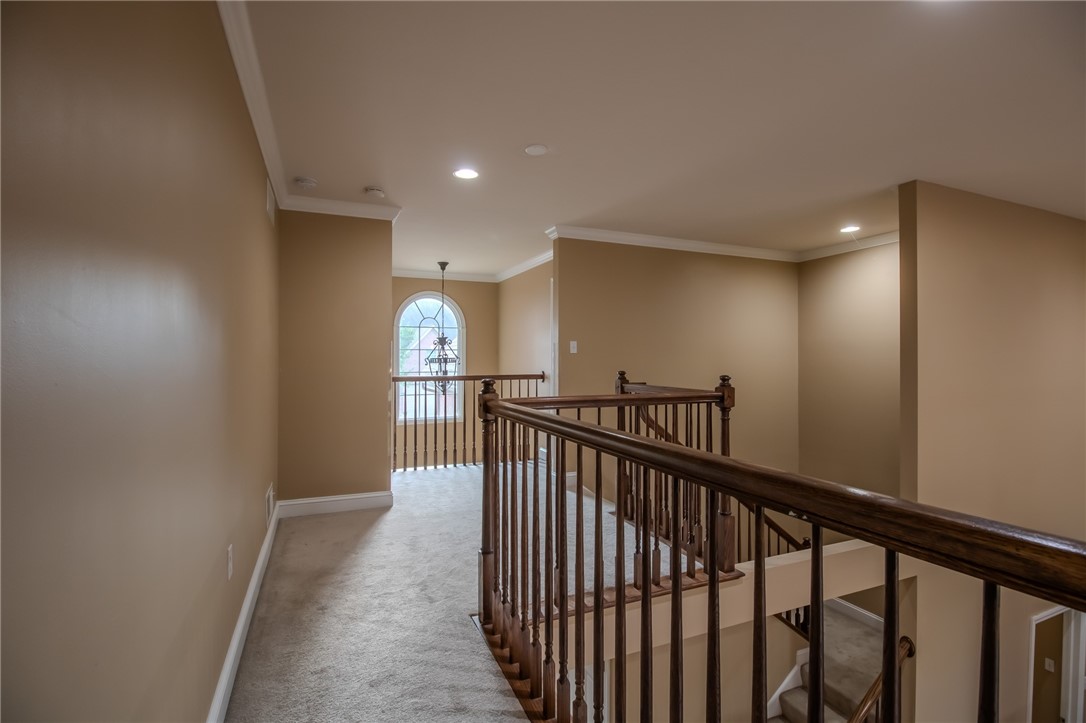 Allegheny West, Pennsylvania 15108, United States, 4 Bedrooms Bedrooms, ,5 BathroomsBathrooms,Residential,Contingent,212356