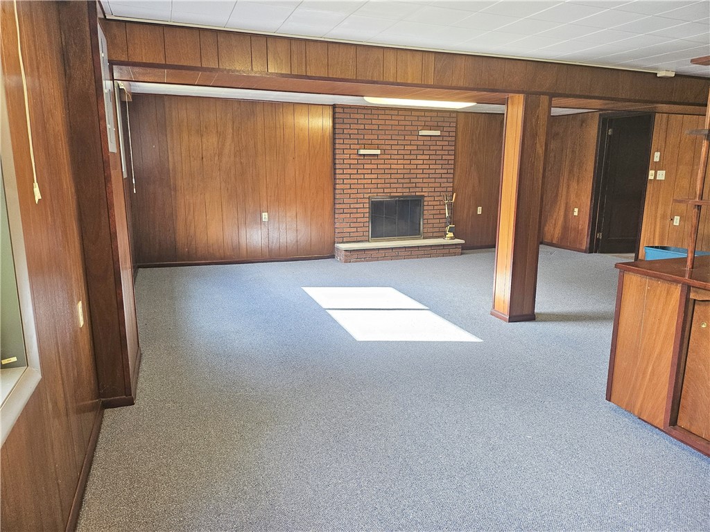 Slippery Rock Boro, Pennsylvania 16057, United States, 3 Bedrooms Bedrooms, ,2 BathroomsBathrooms,Residential,Contingent,202294