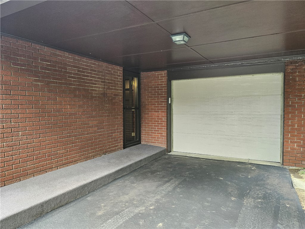 Slippery Rock Boro, Pennsylvania 16057, United States, 3 Bedrooms Bedrooms, ,2 BathroomsBathrooms,Residential,Contingent,202294