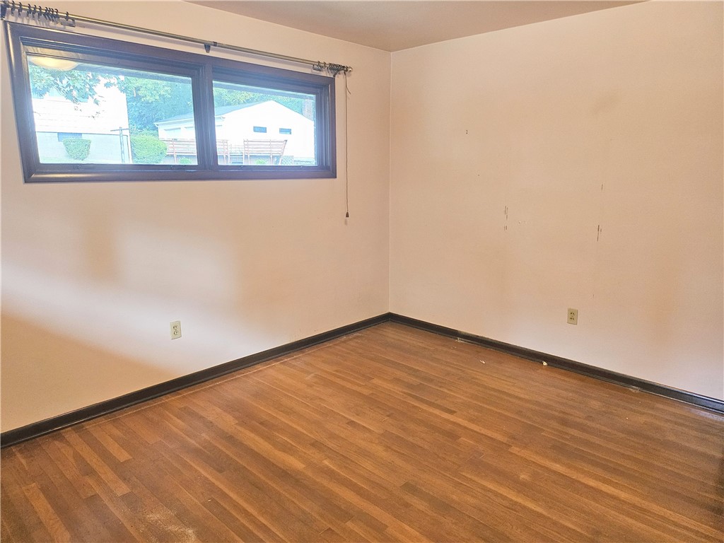 Slippery Rock Boro, Pennsylvania 16057, United States, 3 Bedrooms Bedrooms, ,2 BathroomsBathrooms,Residential,Contingent,202294