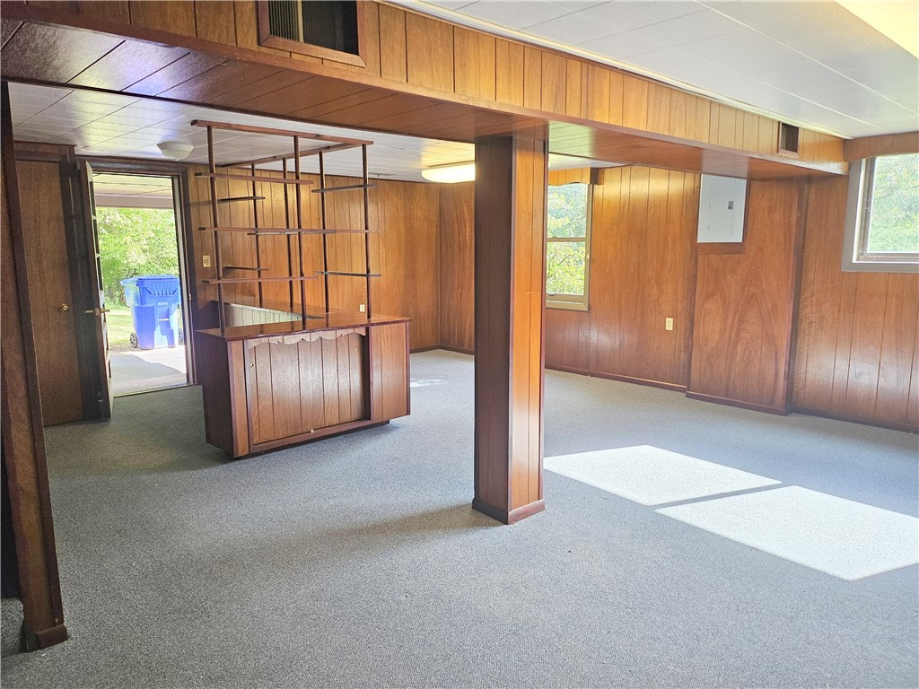 Slippery Rock Boro, Pennsylvania 16057, United States, 3 Bedrooms Bedrooms, ,2 BathroomsBathrooms,Residential,Contingent,202294