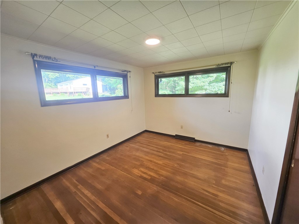 Slippery Rock Boro, Pennsylvania 16057, United States, 3 Bedrooms Bedrooms, ,2 BathroomsBathrooms,Residential,Contingent,202294