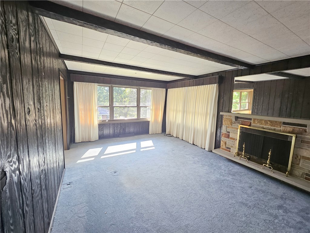 Slippery Rock Boro, Pennsylvania 16057, United States, 3 Bedrooms Bedrooms, ,2 BathroomsBathrooms,Residential,Contingent,202294