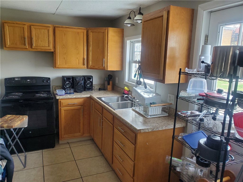 519-521 4th Ave