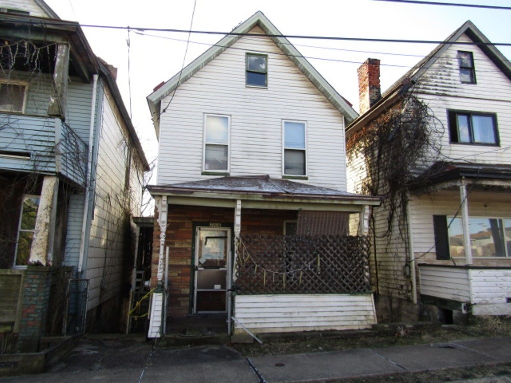 2708 Garbett St St, McKeesport, Pennsylvania image 1