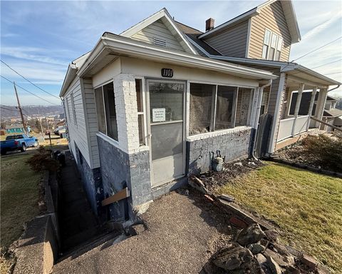 1101 Lysle Ave Port Vue PA 15133