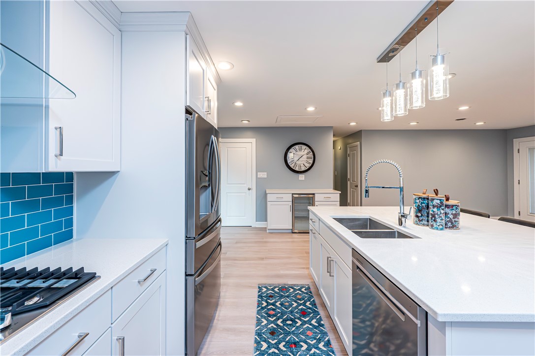 Hempfield Twp - Wml, Pennsylvania 15601, United States, 3 Bedrooms Bedrooms, ,2 BathroomsBathrooms,Residential,Active,102212