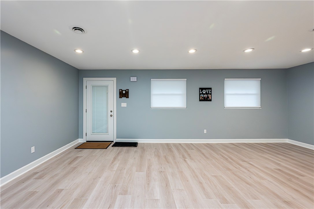 Hempfield Twp - Wml, Pennsylvania 15601, United States, 3 Bedrooms Bedrooms, ,2 BathroomsBathrooms,Residential,Active,102212