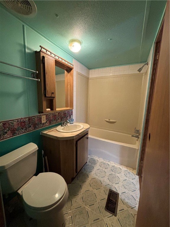 Mt Pleasant Twp, Pennsylvania 15666, United States, 3 Bedrooms Bedrooms, ,2 BathroomsBathrooms,Residential,Active,256377