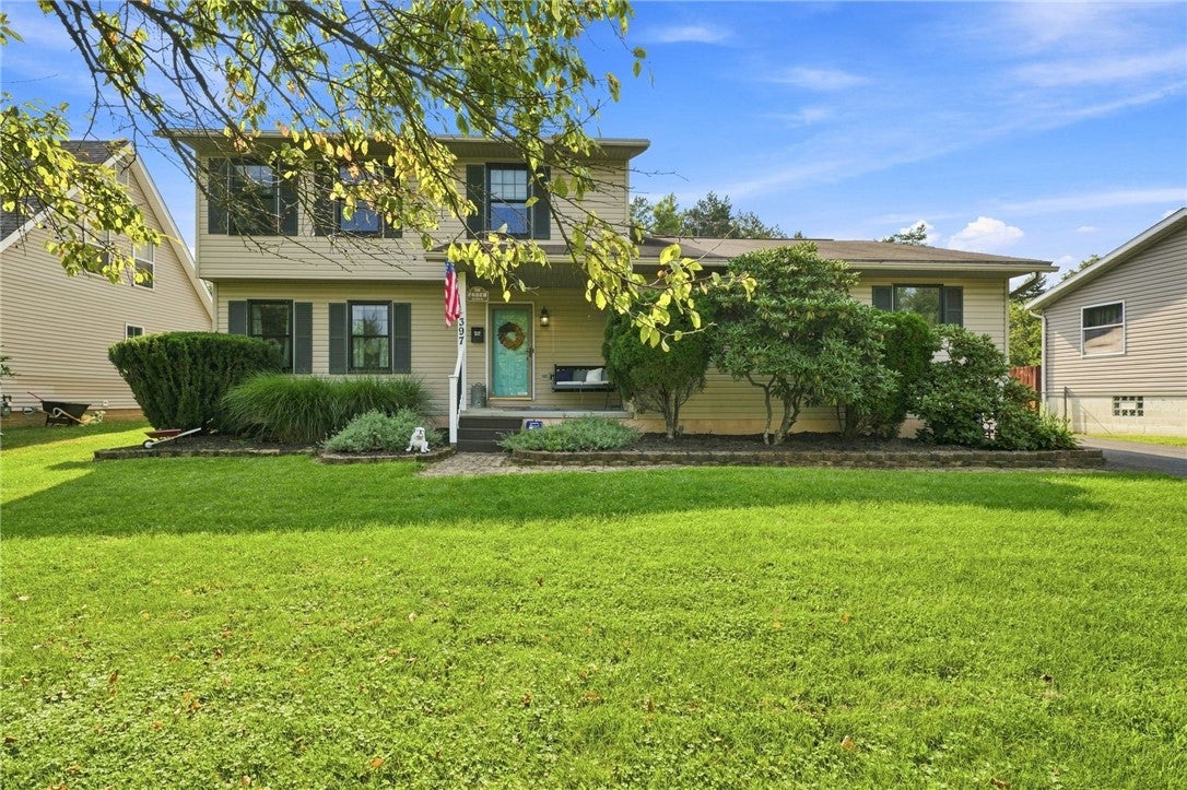397 Lincoln Ave