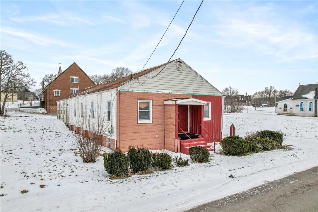 Farrell, Pennsylvania 16121, United States, ,Commercial,Active,14235