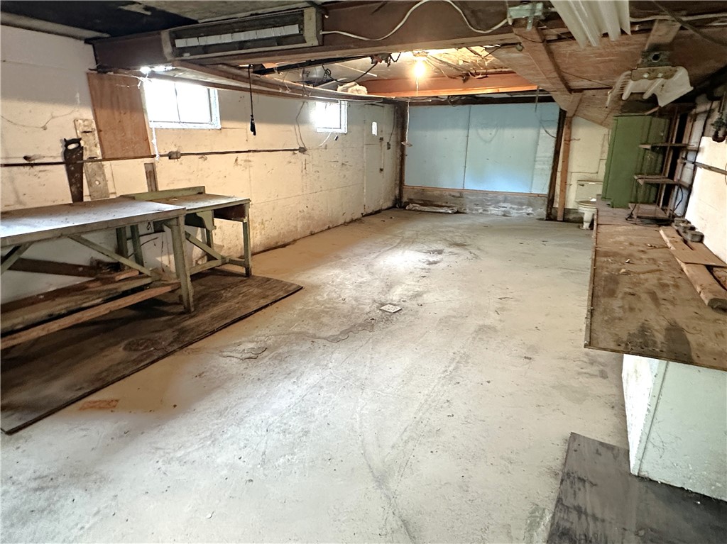 1158 Thermo Village Road Rd, New Stanton, Pennsylvania image 16