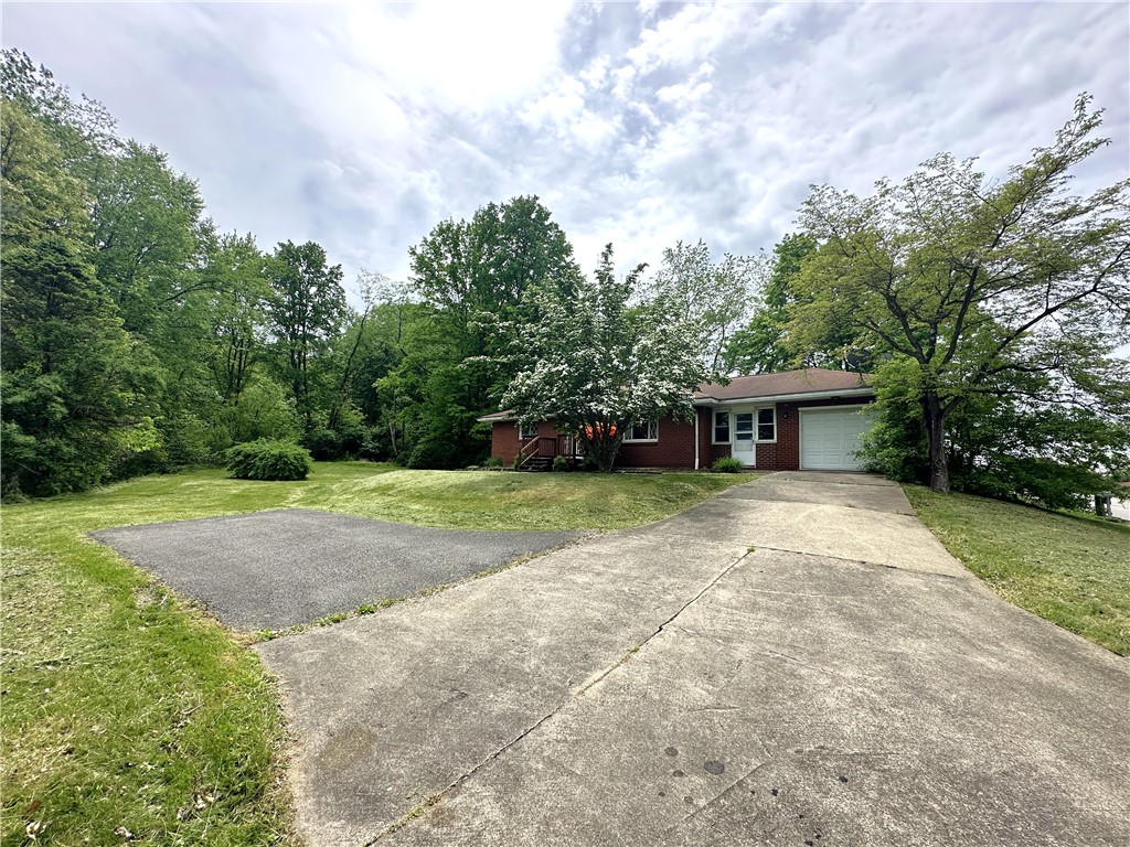 1158 Thermo Village Road Rd, New Stanton, Pennsylvania image 2