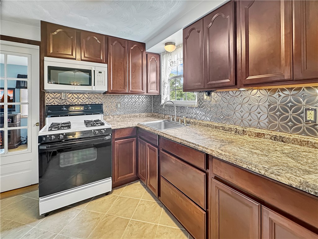 508 Commonwealth Ave Ave, West Mifflin, Pennsylvania image 6