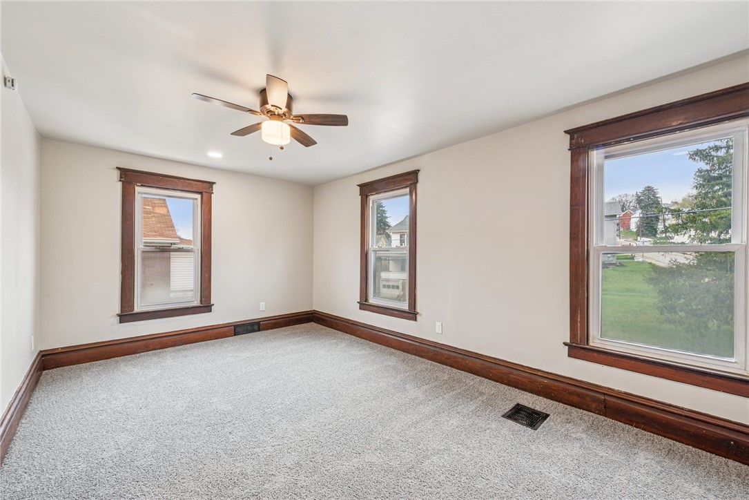 518 10th Street St, Irwin, Pennsylvania image 22