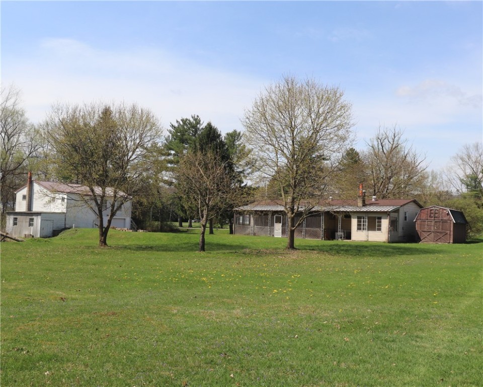 E Lackawannock Twp, Pennsylvania 16137, United States, ,Residential,Active,223900