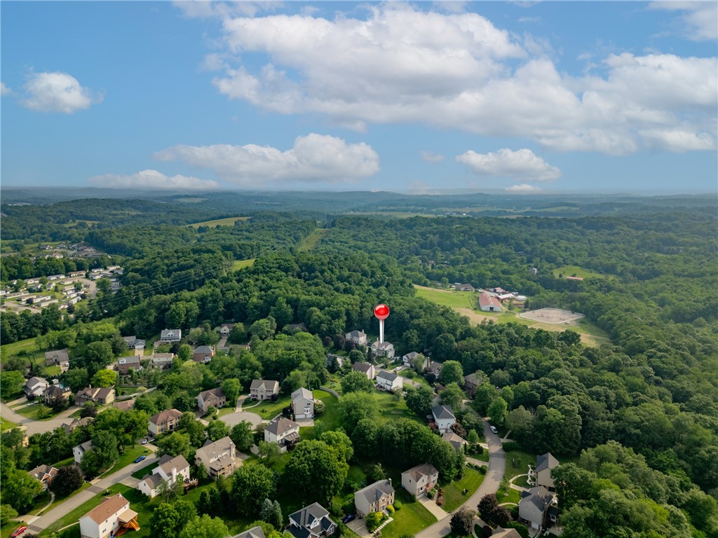 Cranberry Twp, Pennsylvania 16066, United States, 4 Bedrooms Bedrooms, ,3 BathroomsBathrooms,Residential,Active,152639