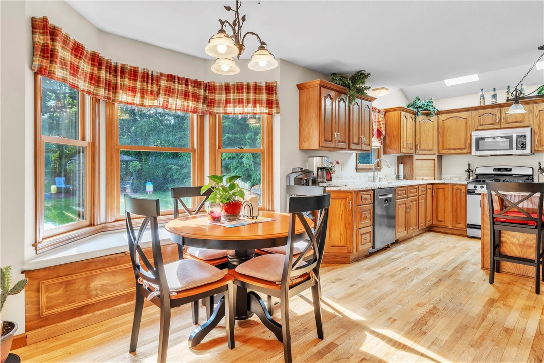 Cranberry Twp, Pennsylvania 16066, United States, 4 Bedrooms Bedrooms, ,3 BathroomsBathrooms,Residential,Active,152639