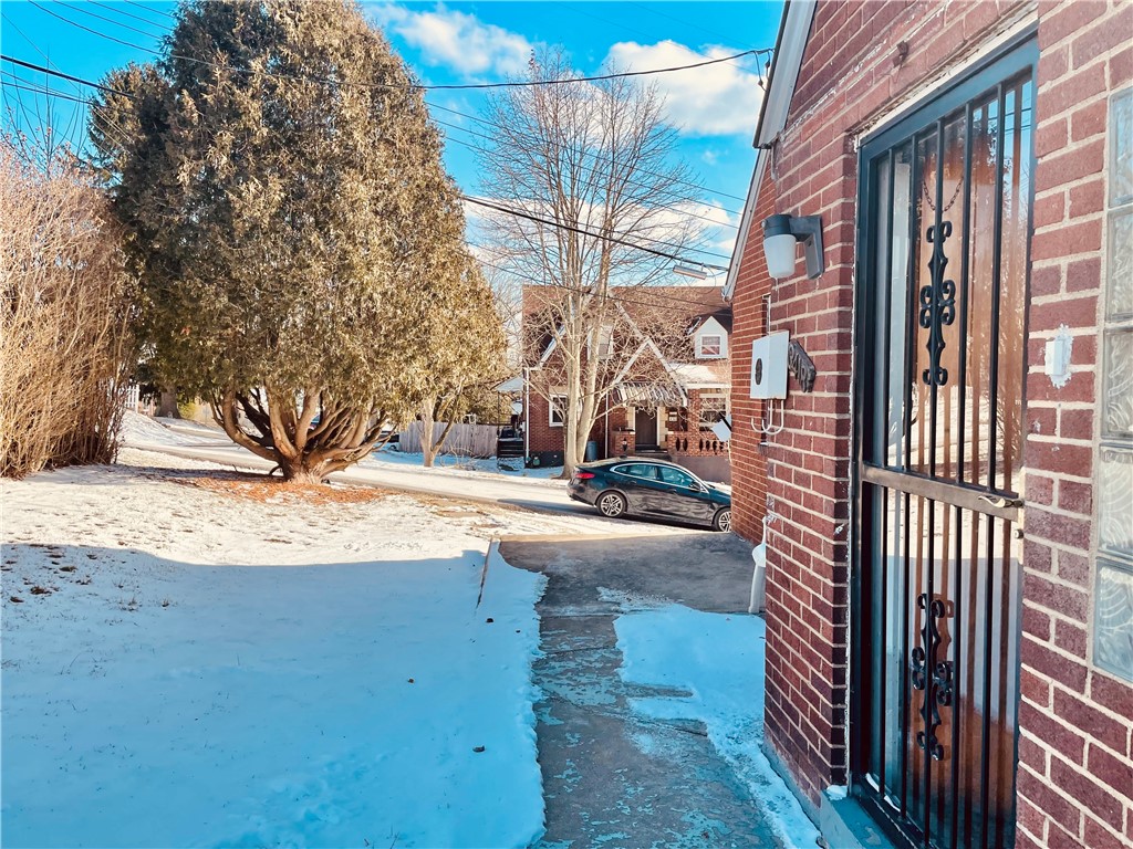 3418 Whitaker St St, West Mifflin, Pennsylvania image 2