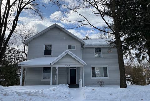 Homes For Sale - 928 Washington Avenue Ave<br/> Oakmont, PA 15139