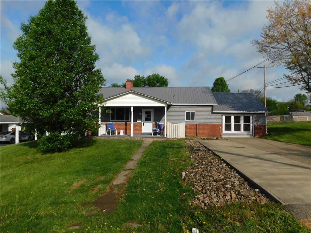 140 Center Avenue Ave, Uniontown, Pennsylvania image 1