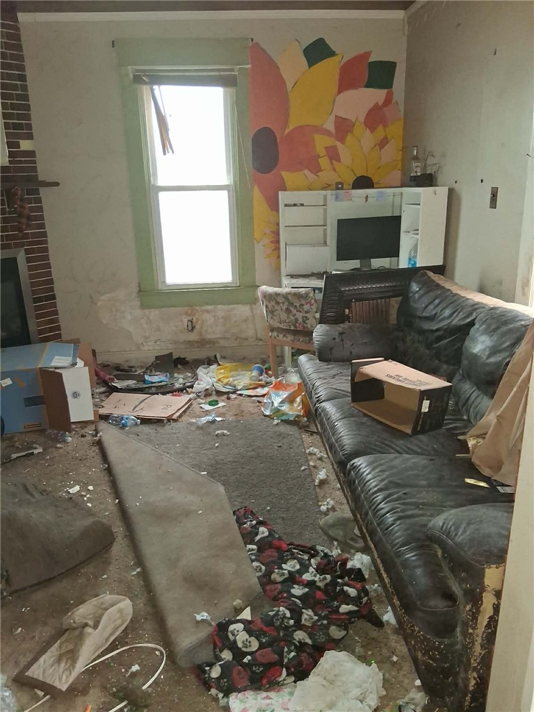 208 N Mulberry St Rear