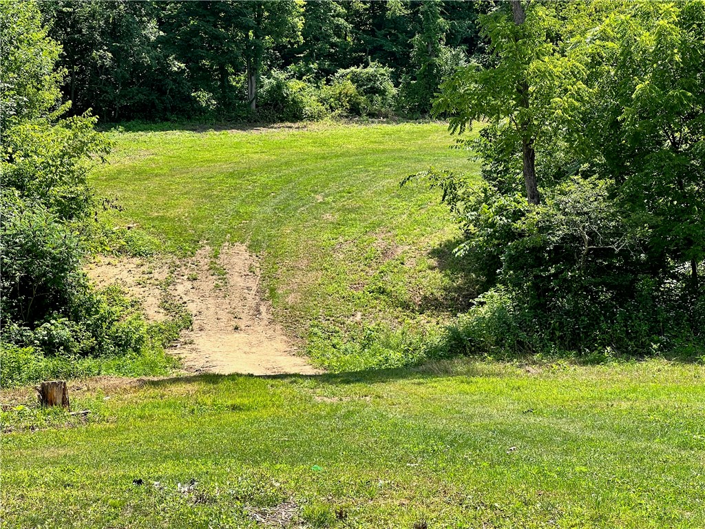 Smith, Pennsylvania 15021, United States, ,1 BathroomBathrooms,Residential,Active,247339