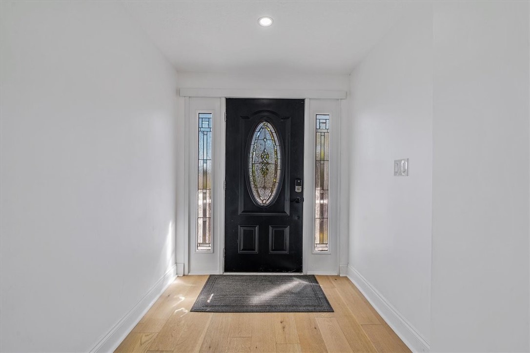 South Fayette, Pennsylvania 15071, United States, 4 Bedrooms Bedrooms, ,3 BathroomsBathrooms,Residential,Active,204046