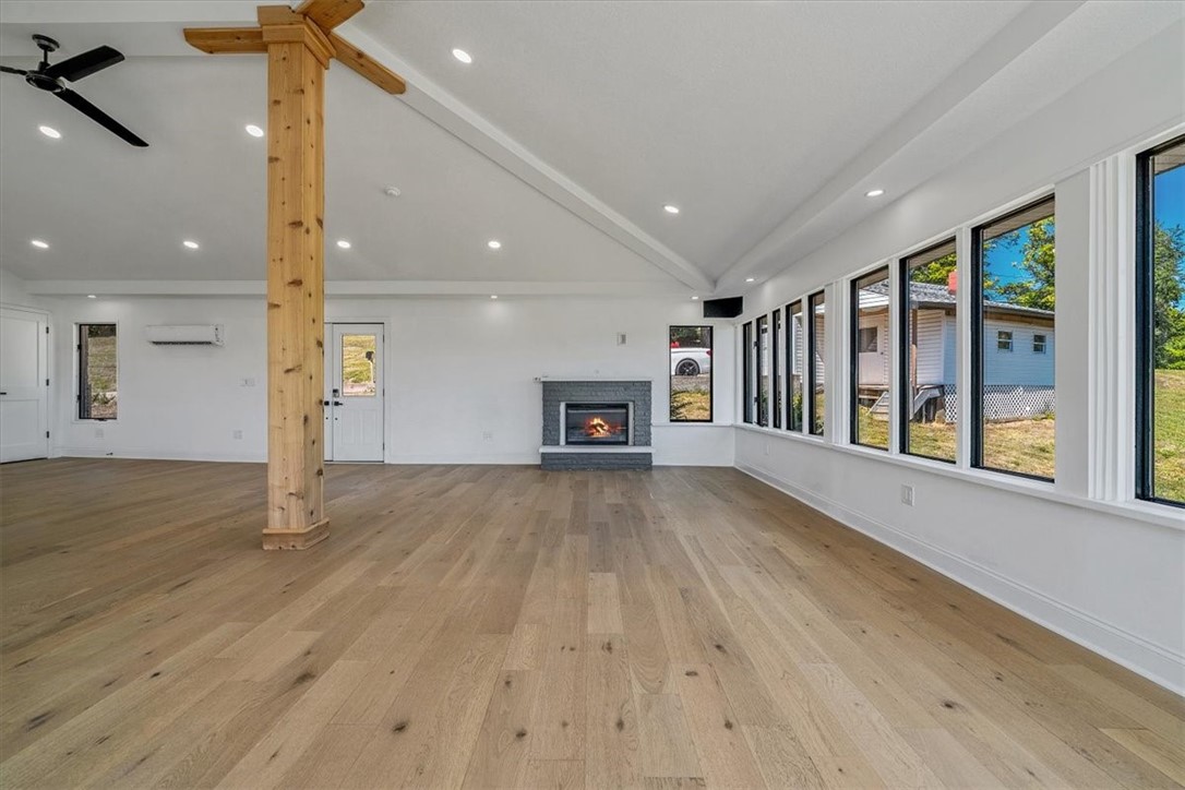 South Fayette, Pennsylvania 15071, United States, 4 Bedrooms Bedrooms, ,3 BathroomsBathrooms,Residential,Active,204046