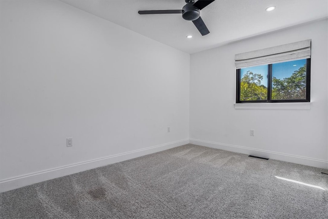 South Fayette, Pennsylvania 15071, United States, 4 Bedrooms Bedrooms, ,3 BathroomsBathrooms,Residential,Active,204046