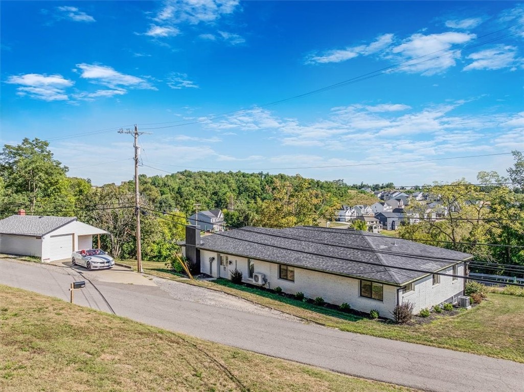 South Fayette, Pennsylvania 15071, United States, 4 Bedrooms Bedrooms, ,3 BathroomsBathrooms,Residential,Active,204046