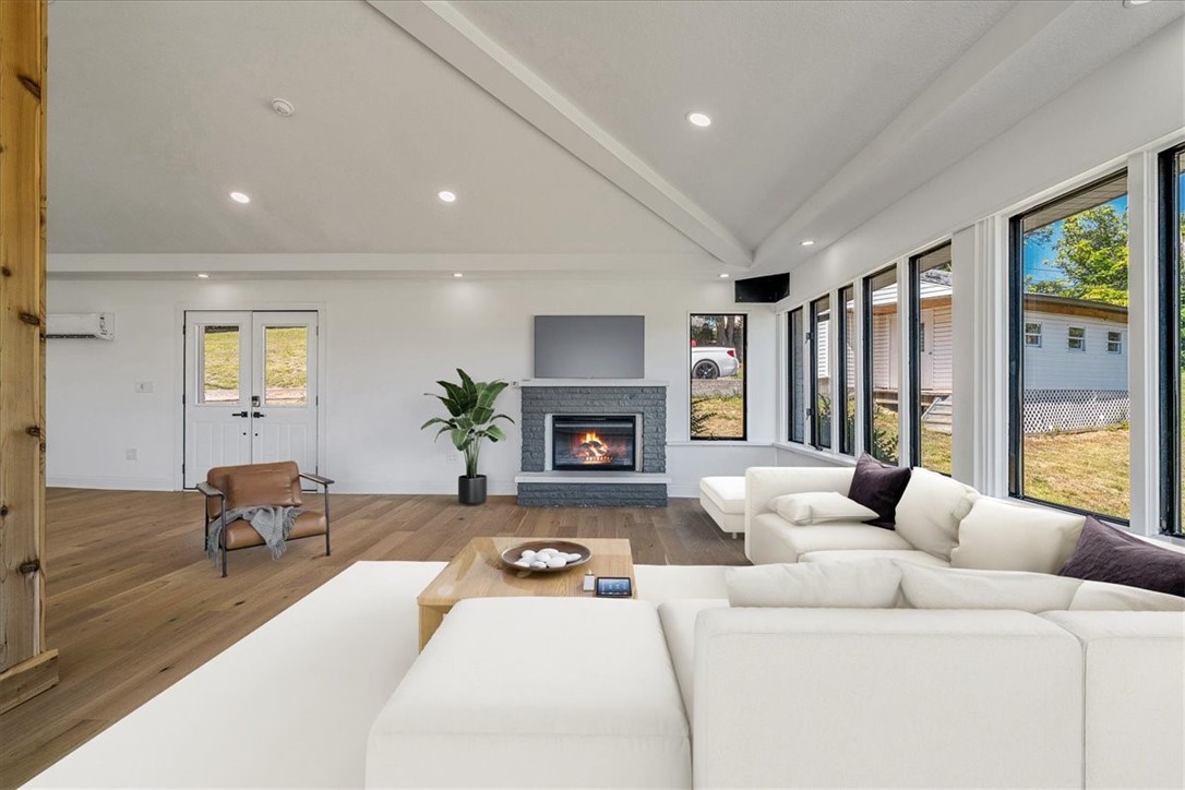 South Fayette, Pennsylvania 15071, United States, 4 Bedrooms Bedrooms, ,3 BathroomsBathrooms,Residential,Active,204046