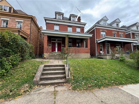 Photo of 205 S Evaline St, Pittsburgh, PA 15224 (MLS # 1727120)