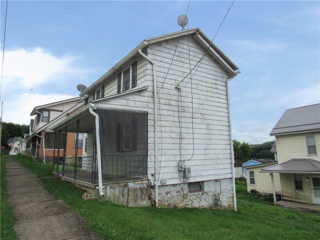 212 Terrace Avenue