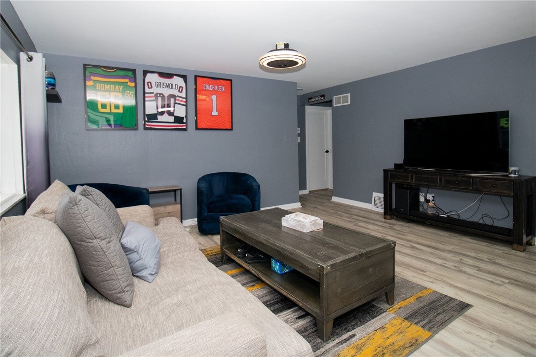 557 Beatty Rd