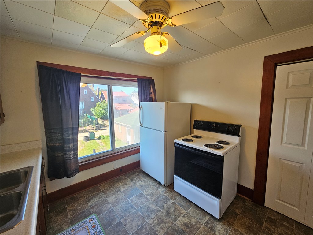 Tarentum, Pennsylvania 15084, United States, 1 Bedroom Bedrooms, ,1 BathroomBathrooms,Residential,Active,224678