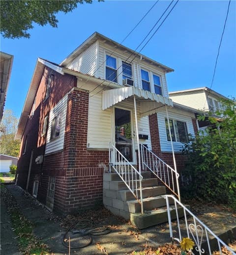 Apartment For Rent - 1127 Highland St St #2<br/> Tarentum, PA 15084
